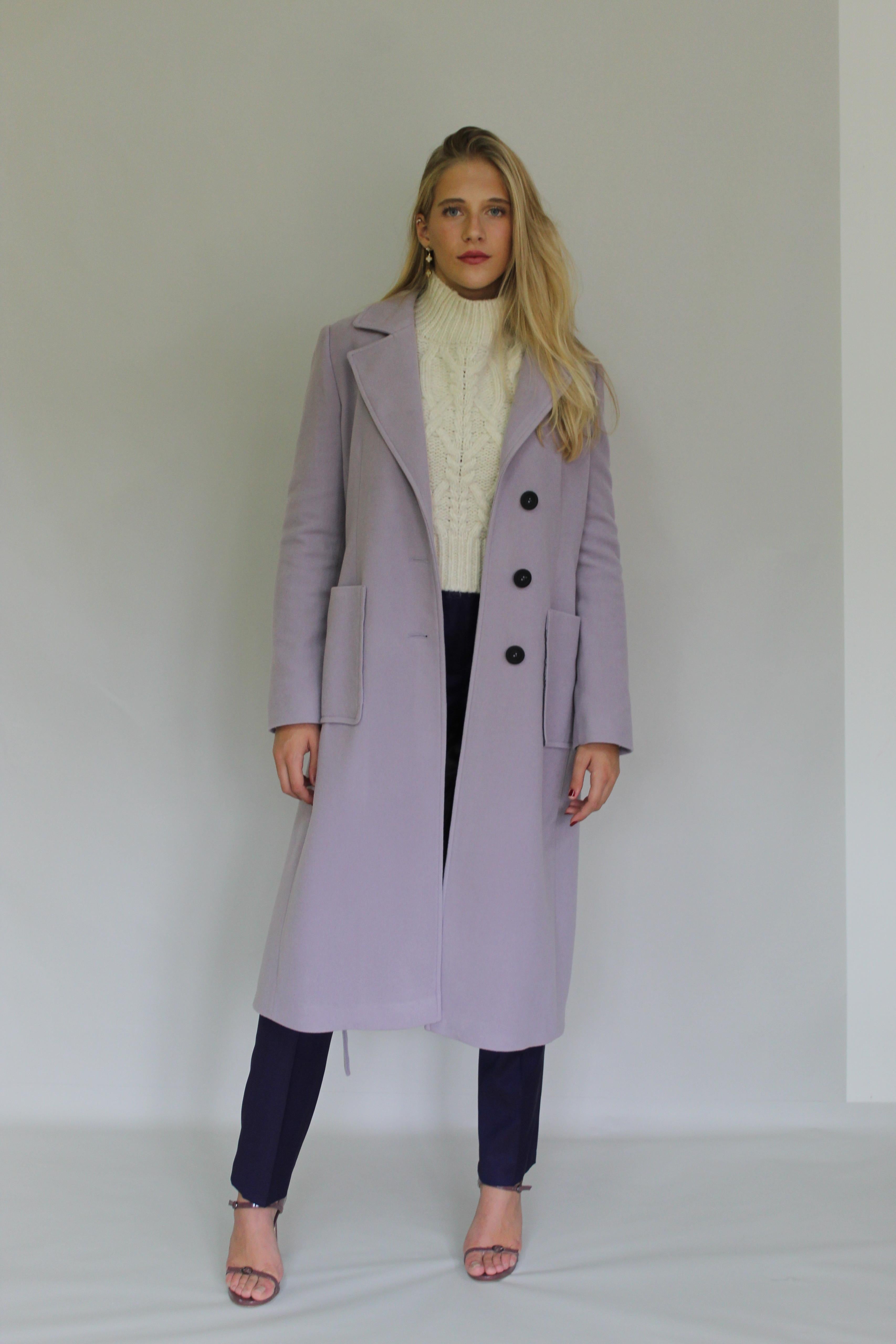 Mid Length Coat With Big Side Pocket Detail